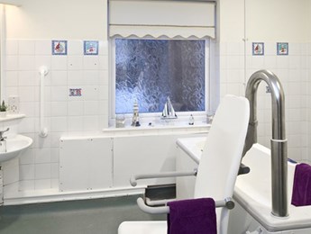 Household bathroom at Fairfield care home in Bedworth